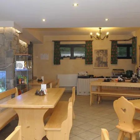 Skorusyna Bed & Breakfast